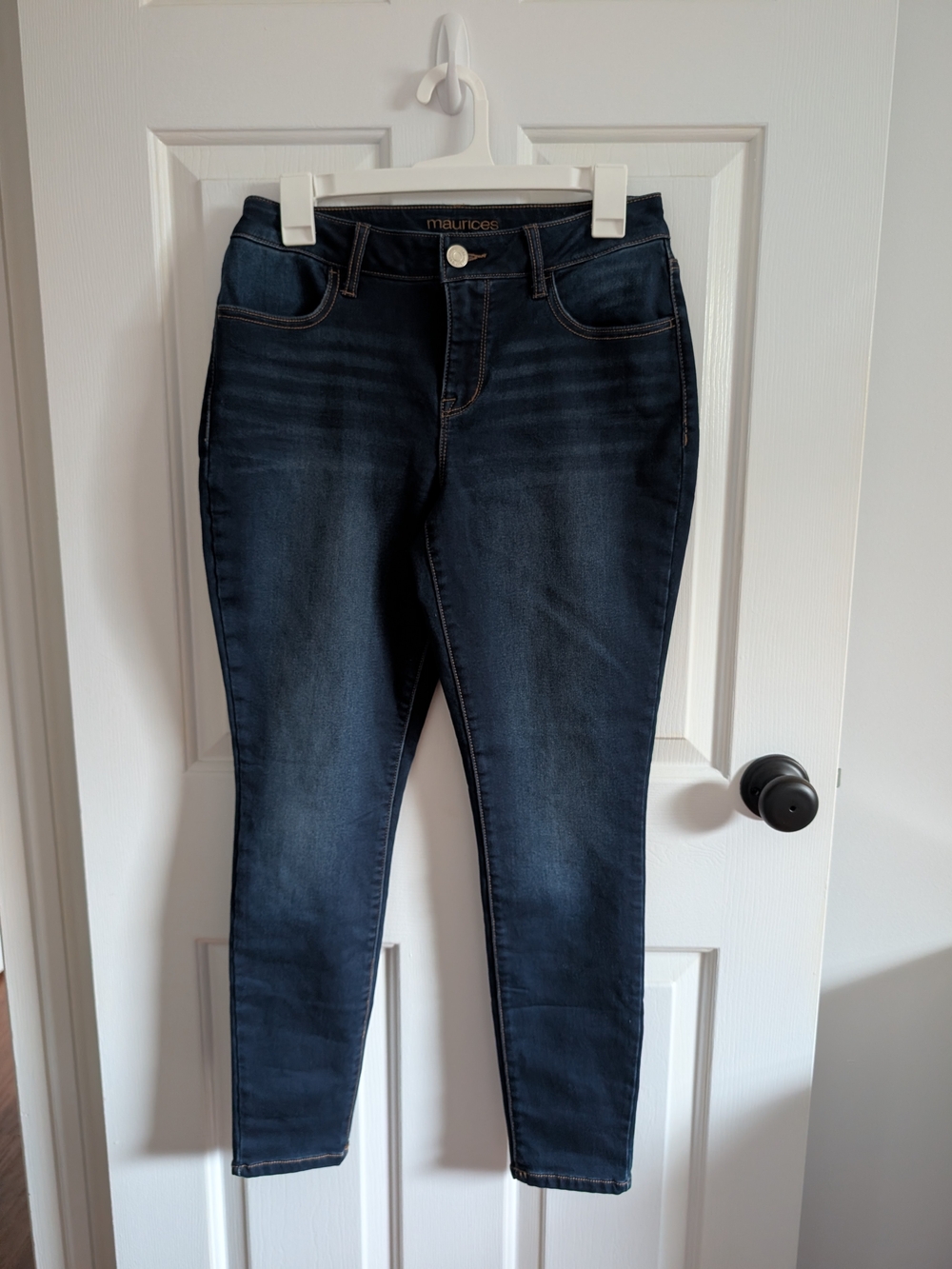 Maurices Women's Dark Blue Mid Rise Skinny Jeans Size Medium Short